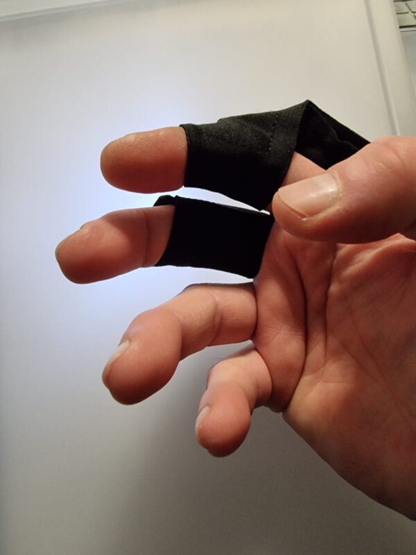 Guante con iluminación led de medio dedo para mano derecha adaptable a la mano izquierda. - Imagen 6