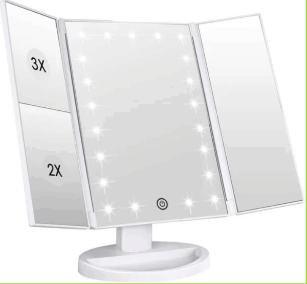 Espejo de Tocador de Maquillaje con Iluminación LED - Pantalla Táctil 3 Aumentos y Rotación Ajustable (Ref: 5057/100020)